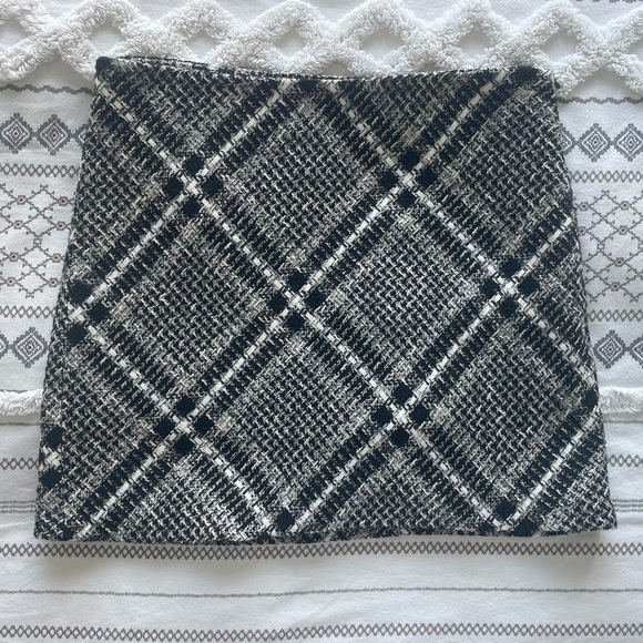 Mango Tweed Mini Skirt - Picture 2 of 10